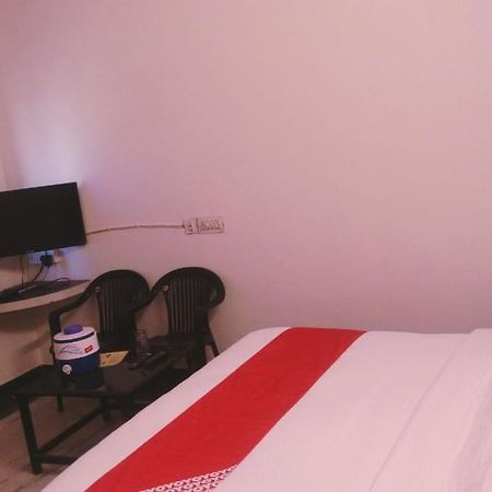 Hotel Rajkamal International Udaipur Esterno foto